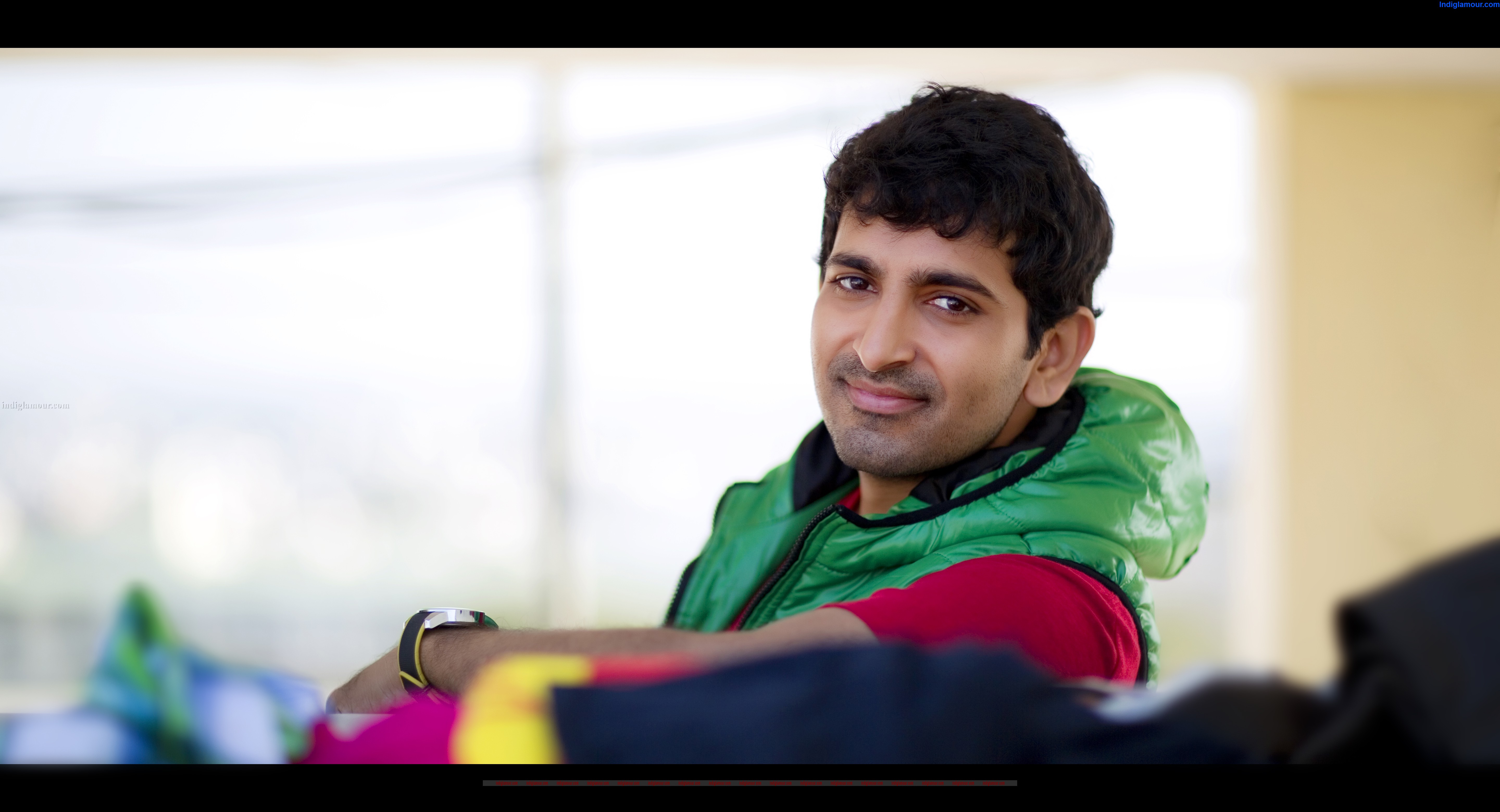 Hrudhayam Ekkadunnadhi Movie hd photo