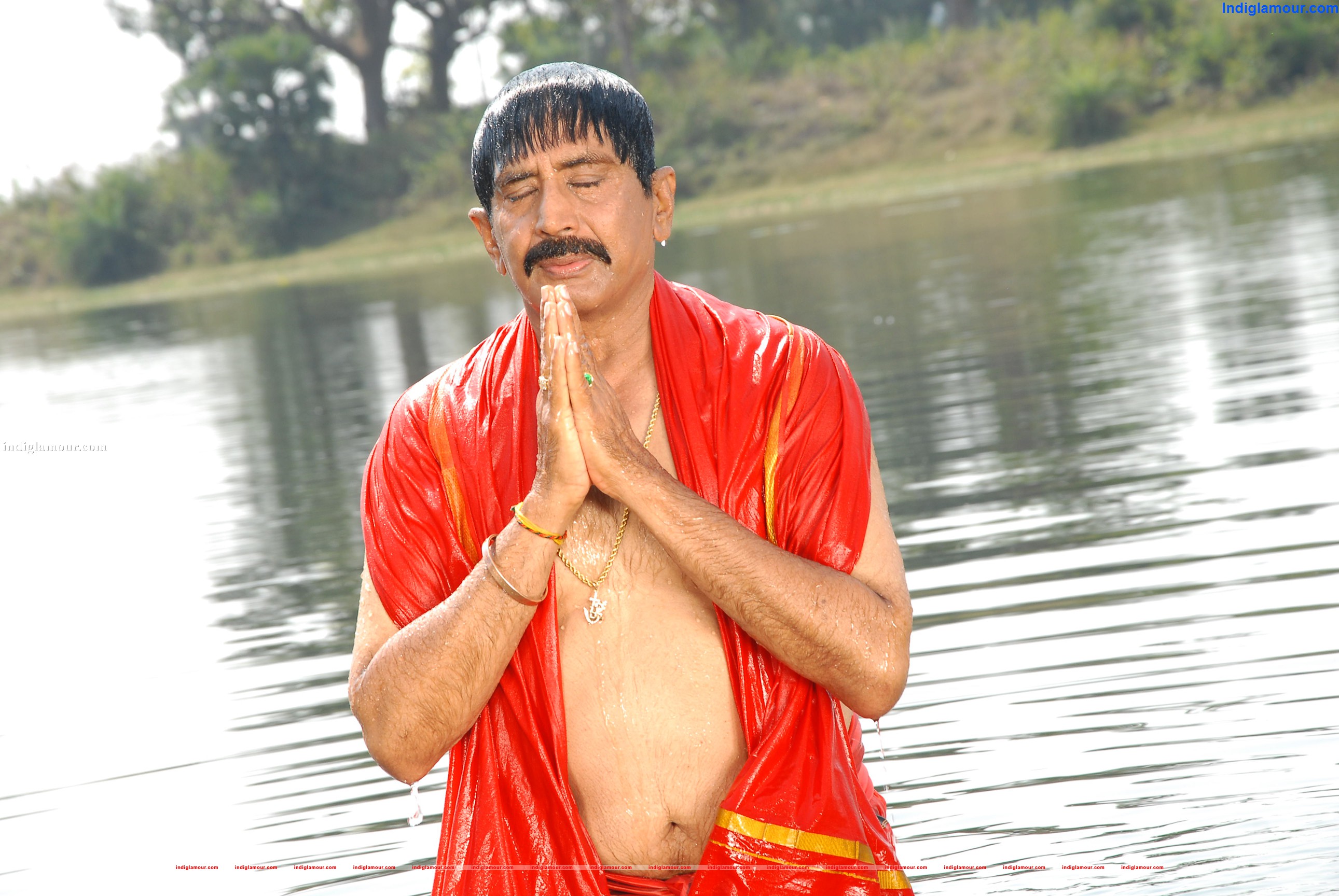 33 Premakathalu Movie hd photo