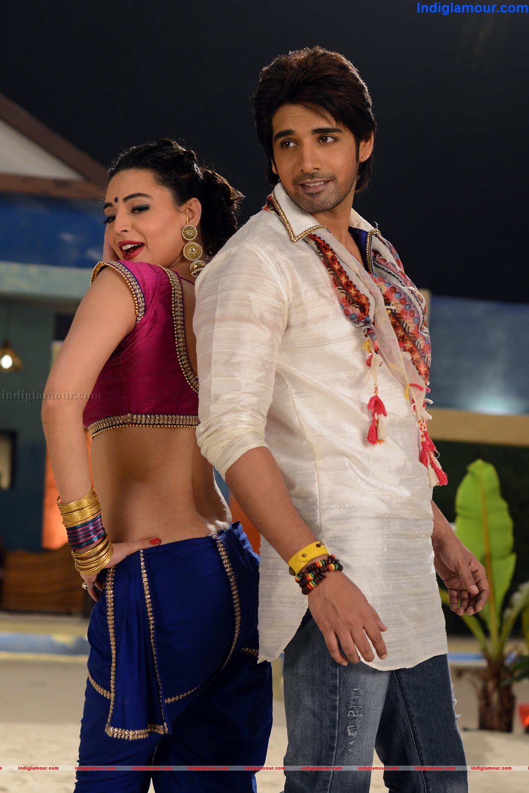 Addaa Movie hd photo
