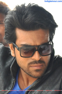 Yevadu photos