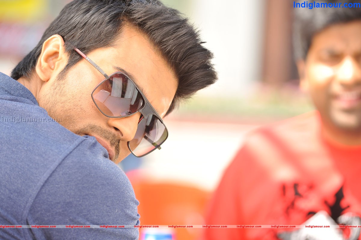 Yevadu Movie hd photo
