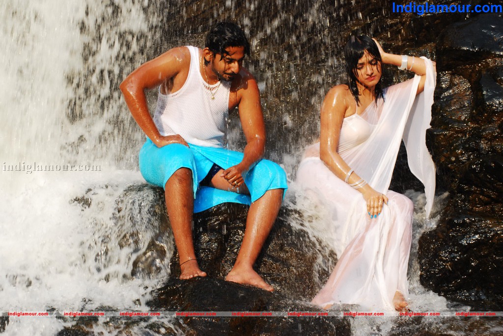 Yuvakudu Movie hd photo