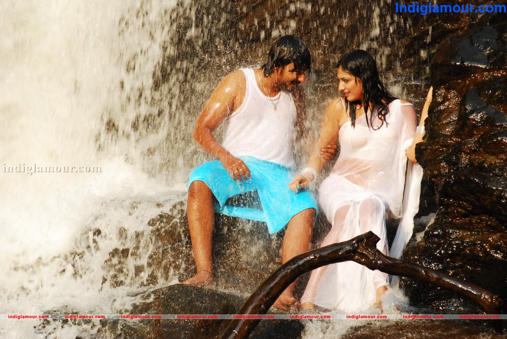 Yuvakudu Movie hd photo