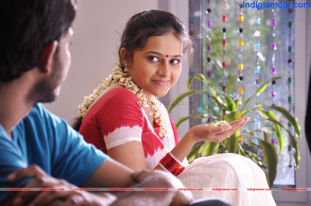 Mallela Teeramlo Sirimalle Puvvu Movie hd photo