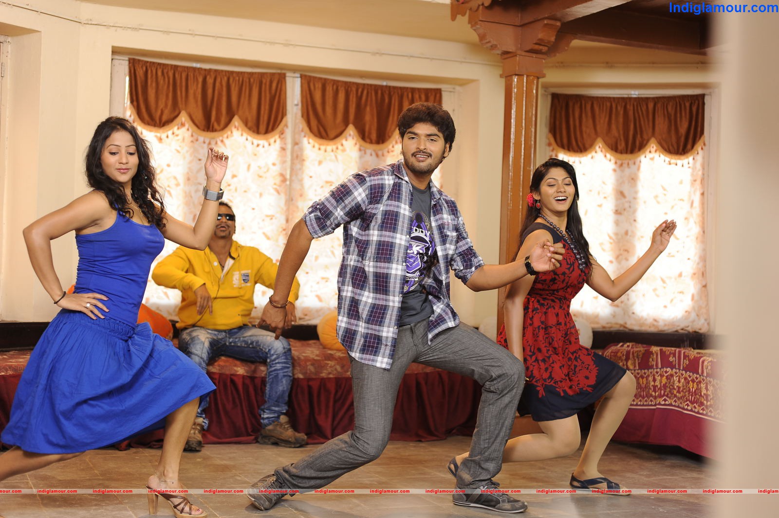 Writer Movie hd photo
