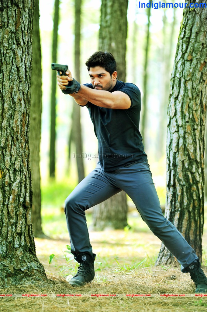 Iddarammayilatho Movie hd photo