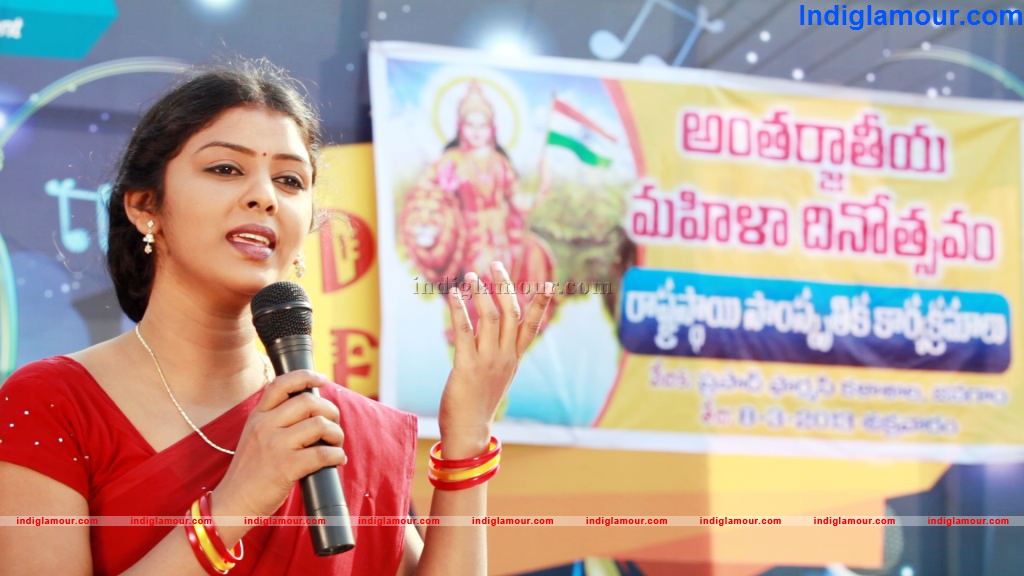 Amma Neeku Vandanam Movie hd photo
