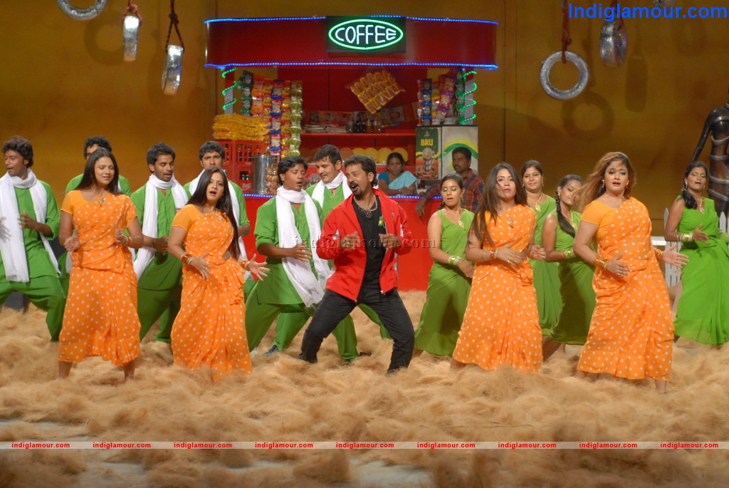 Bhaja Bhajantrilu Movie hd photo