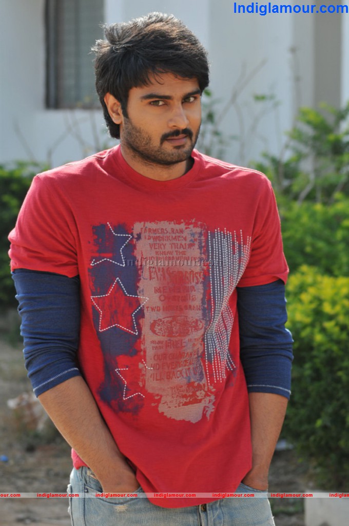 Prema Katha Chitram Movie hd photo