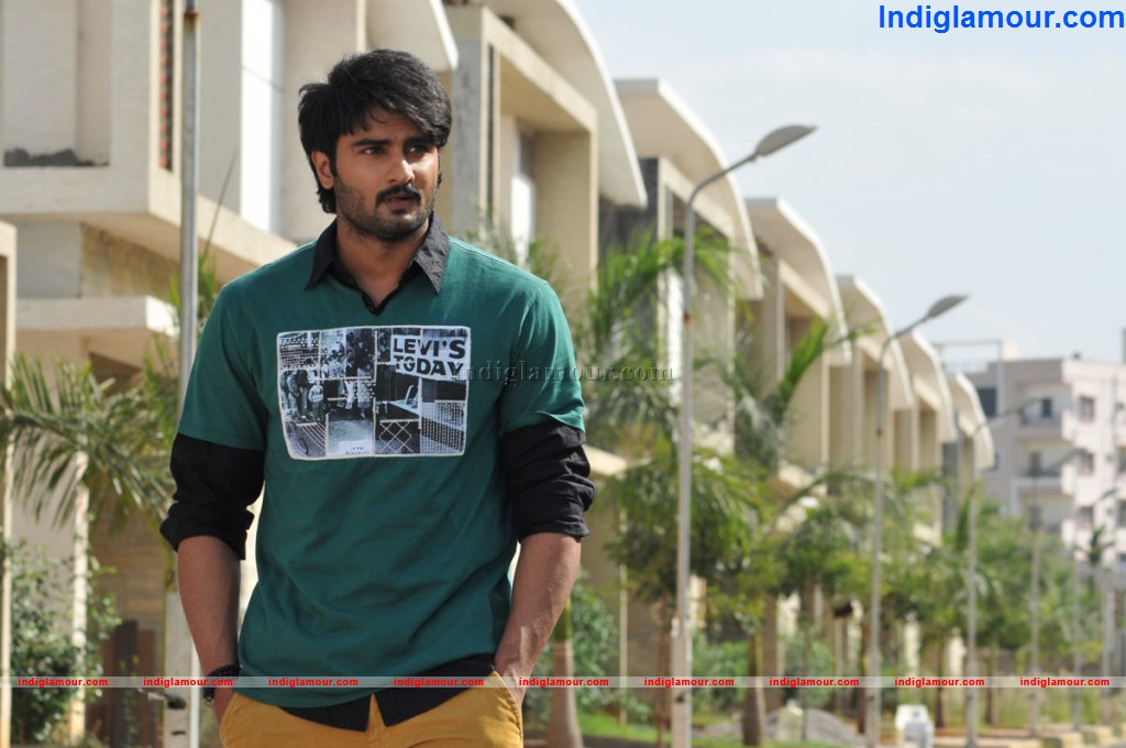 Prema Katha Chitram Movie hd photo