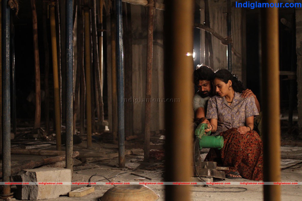 Sivappu Movie hd photo