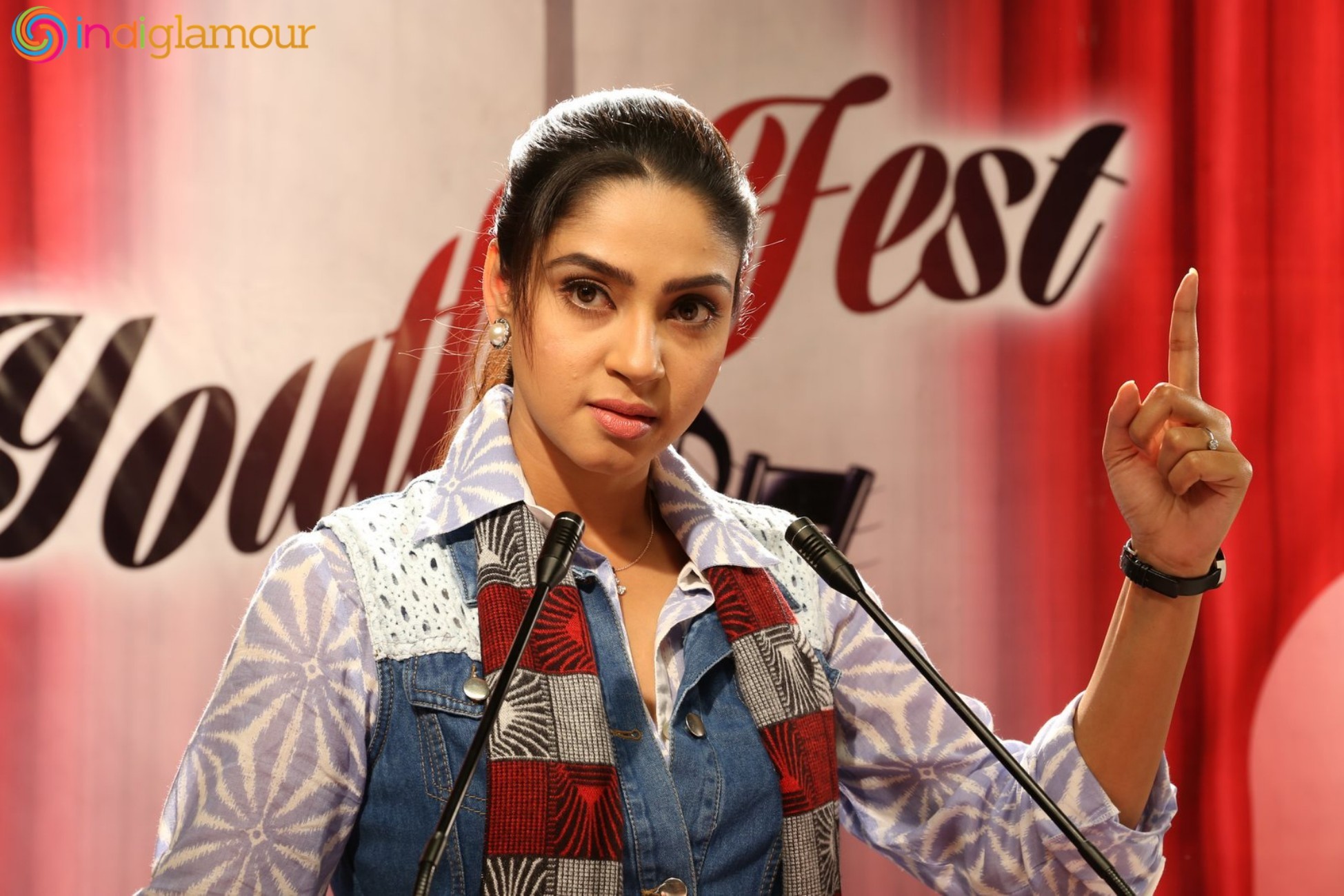 Sri Sri Movie Stills Movie hd photo