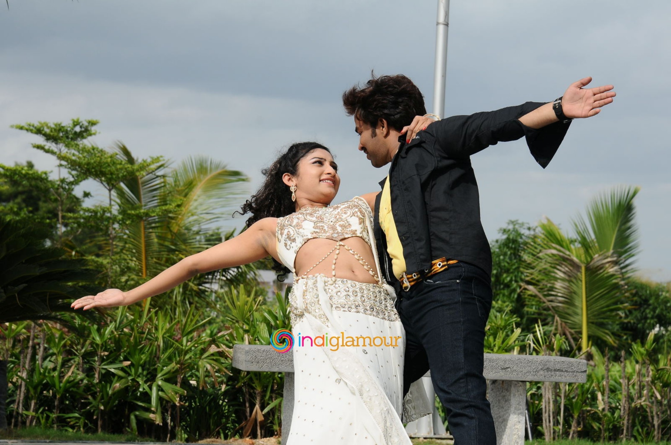 21st Century Love Movie hd photo
