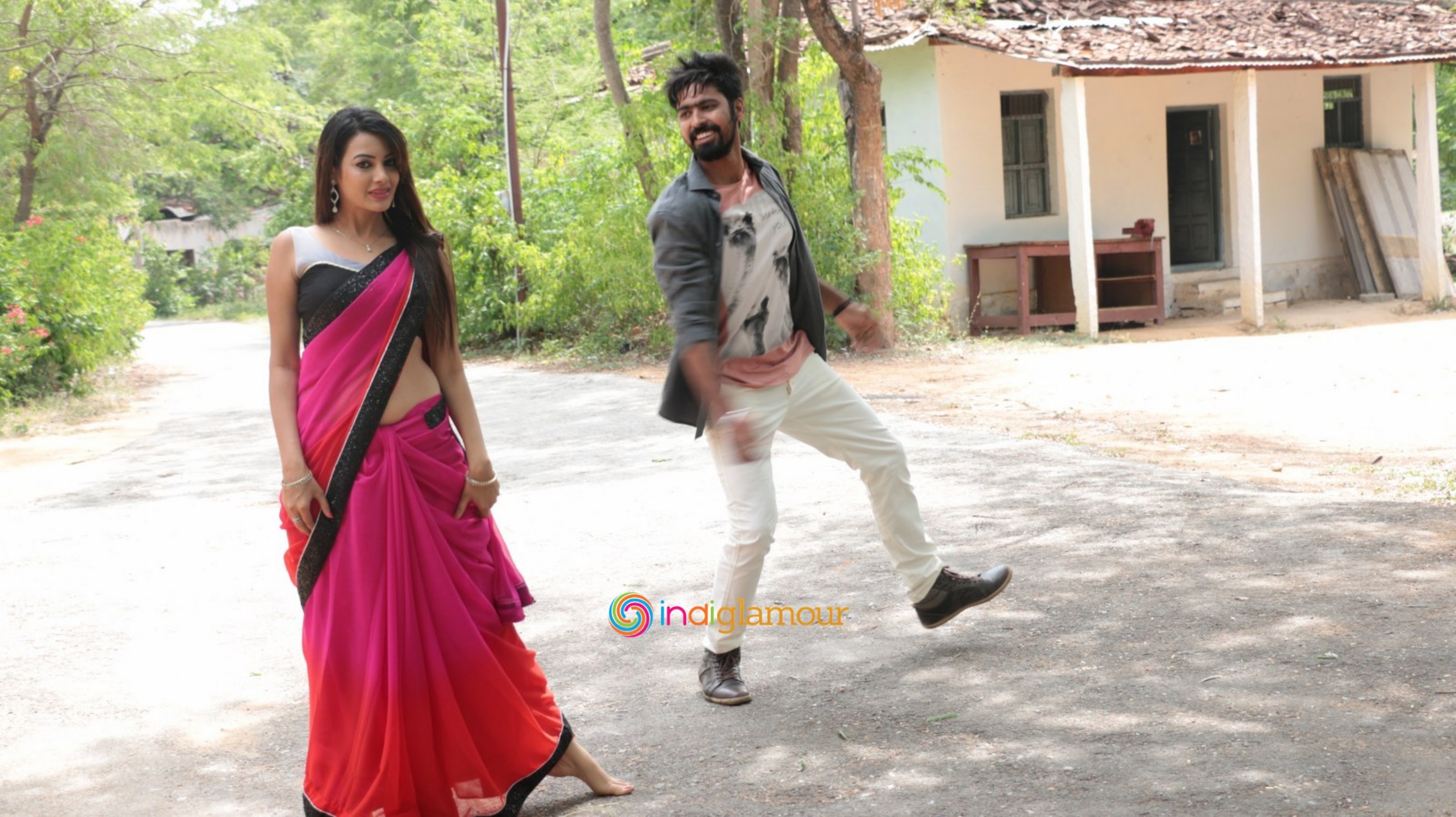 O Sthree Repu Raa Working Photos Movie hd photo