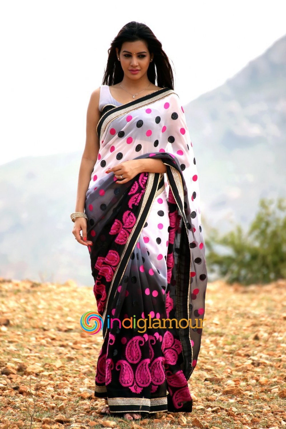 O Sthree Repu Raa Movie hd photo