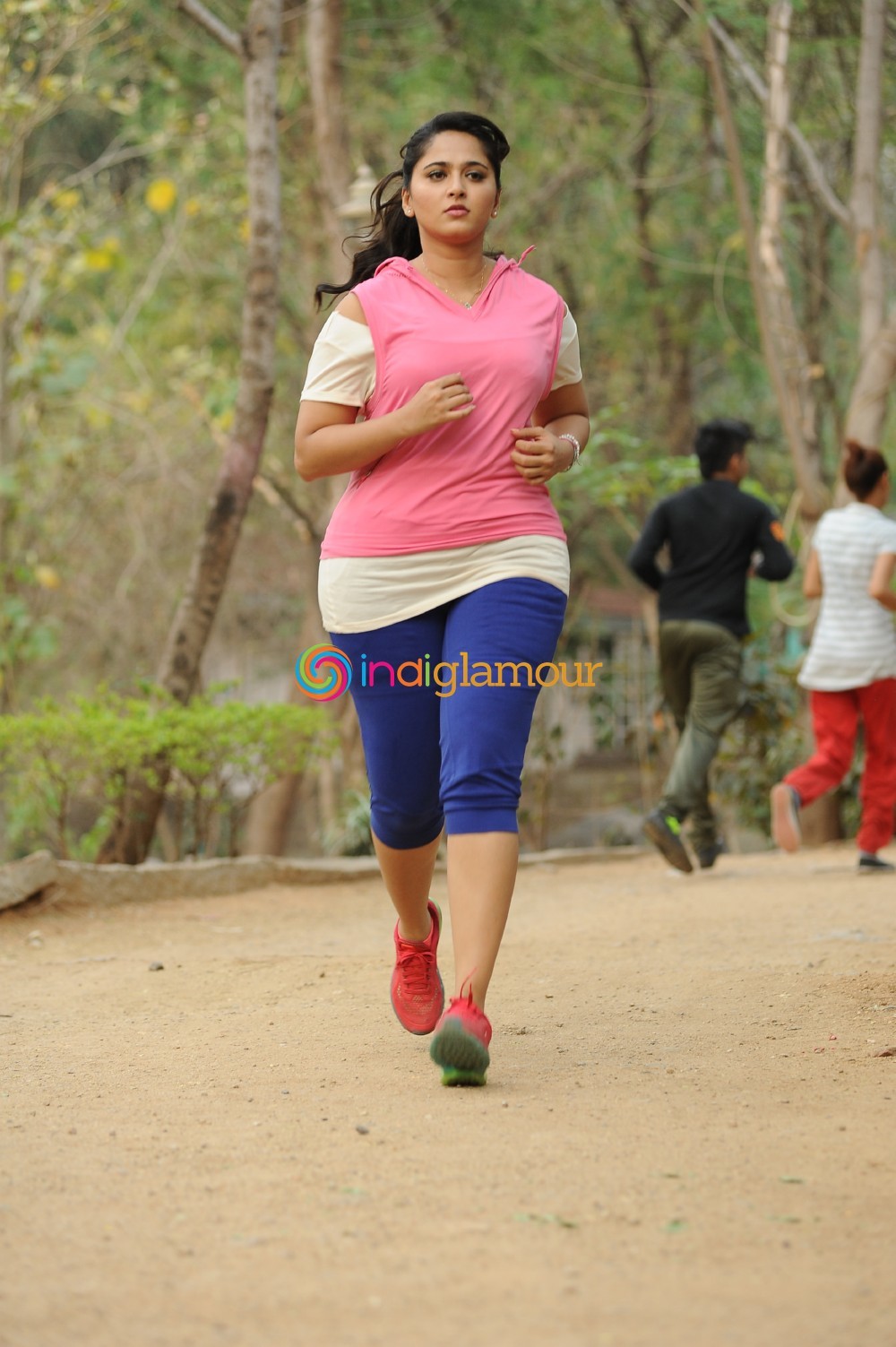 Size Zero Movie hd photo