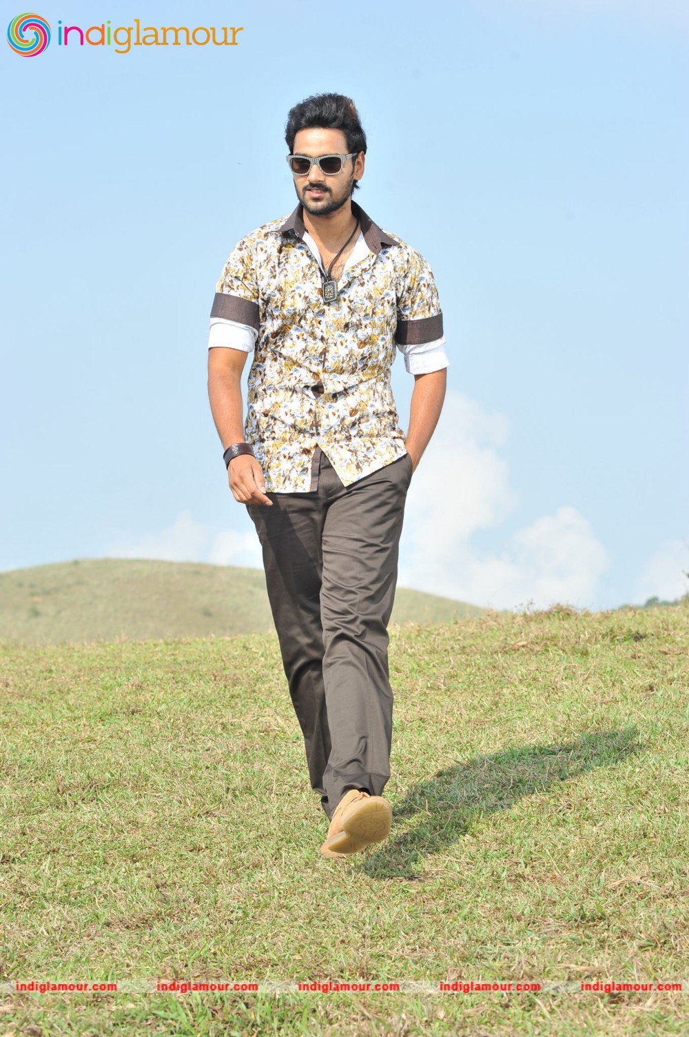 Right Right Movie hd photo