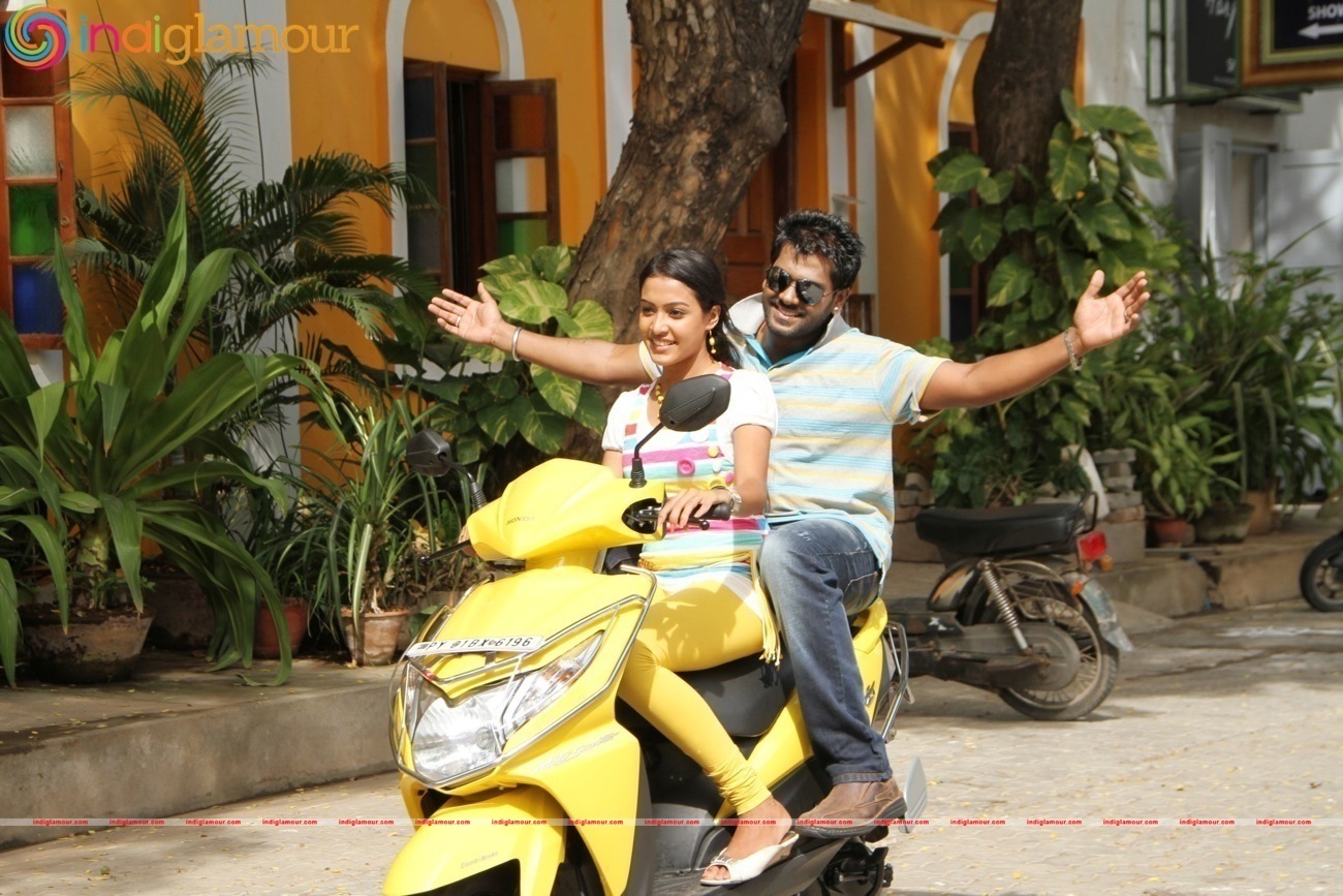 Kandaen Kaathal Kondaen Movie hd photo
