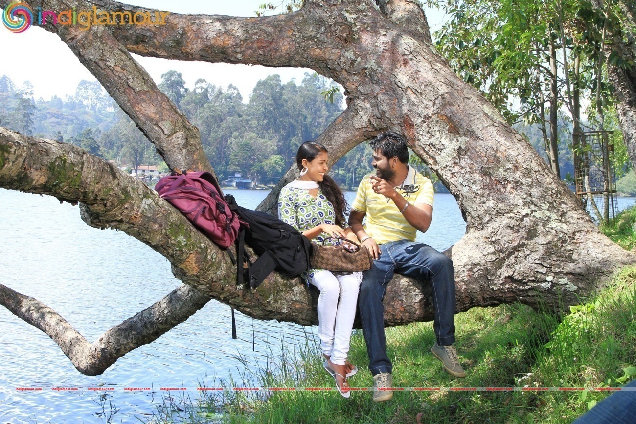 Kandaen Kaathal Kondaen Movie hd photo