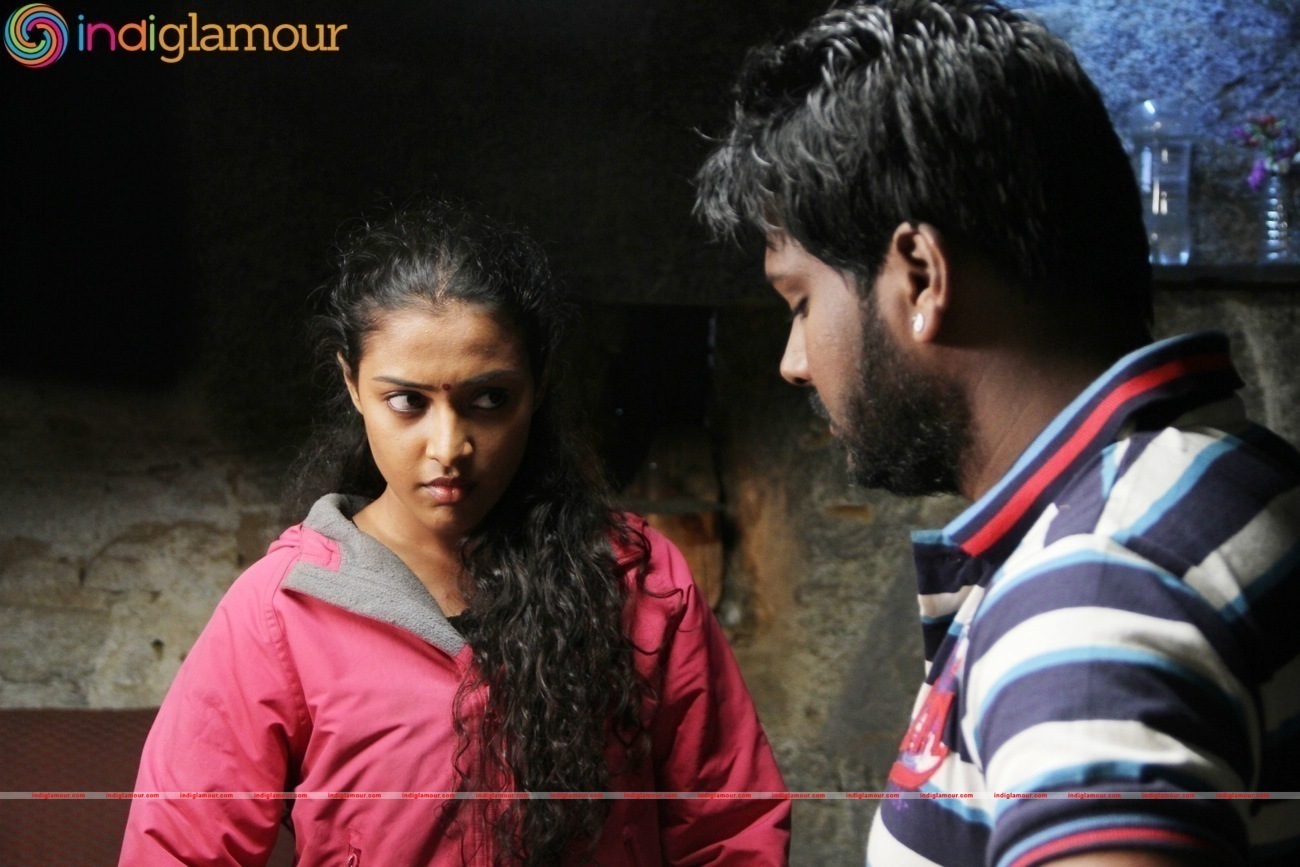 Kandaen Kaathal Kondaen Movie hd photo