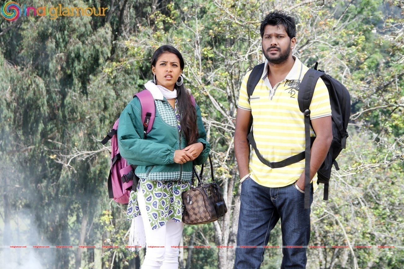 Kandaen Kaathal Kondaen Movie hd photo