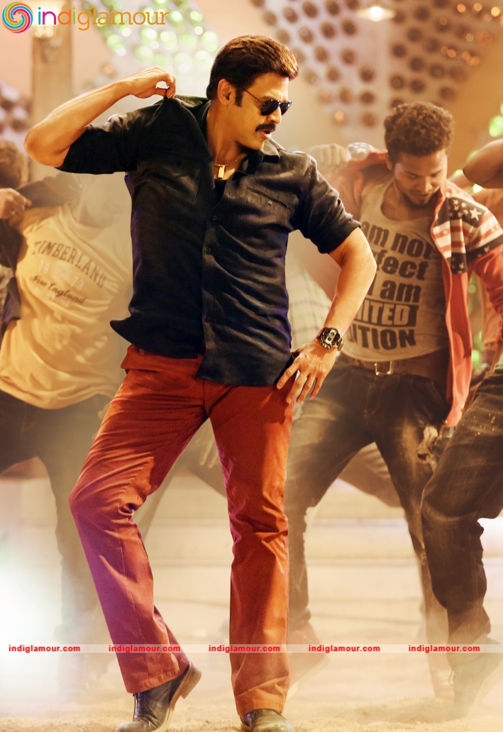 Babu Bangaram New Photos Movie hd photo