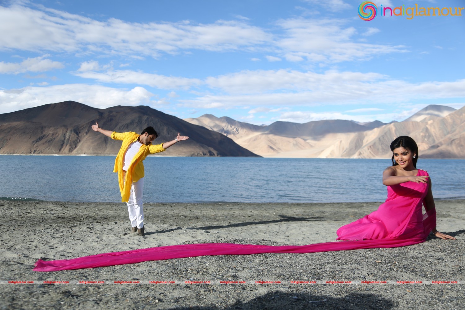 Idi Naa Love Story New Photos Movie hd photo