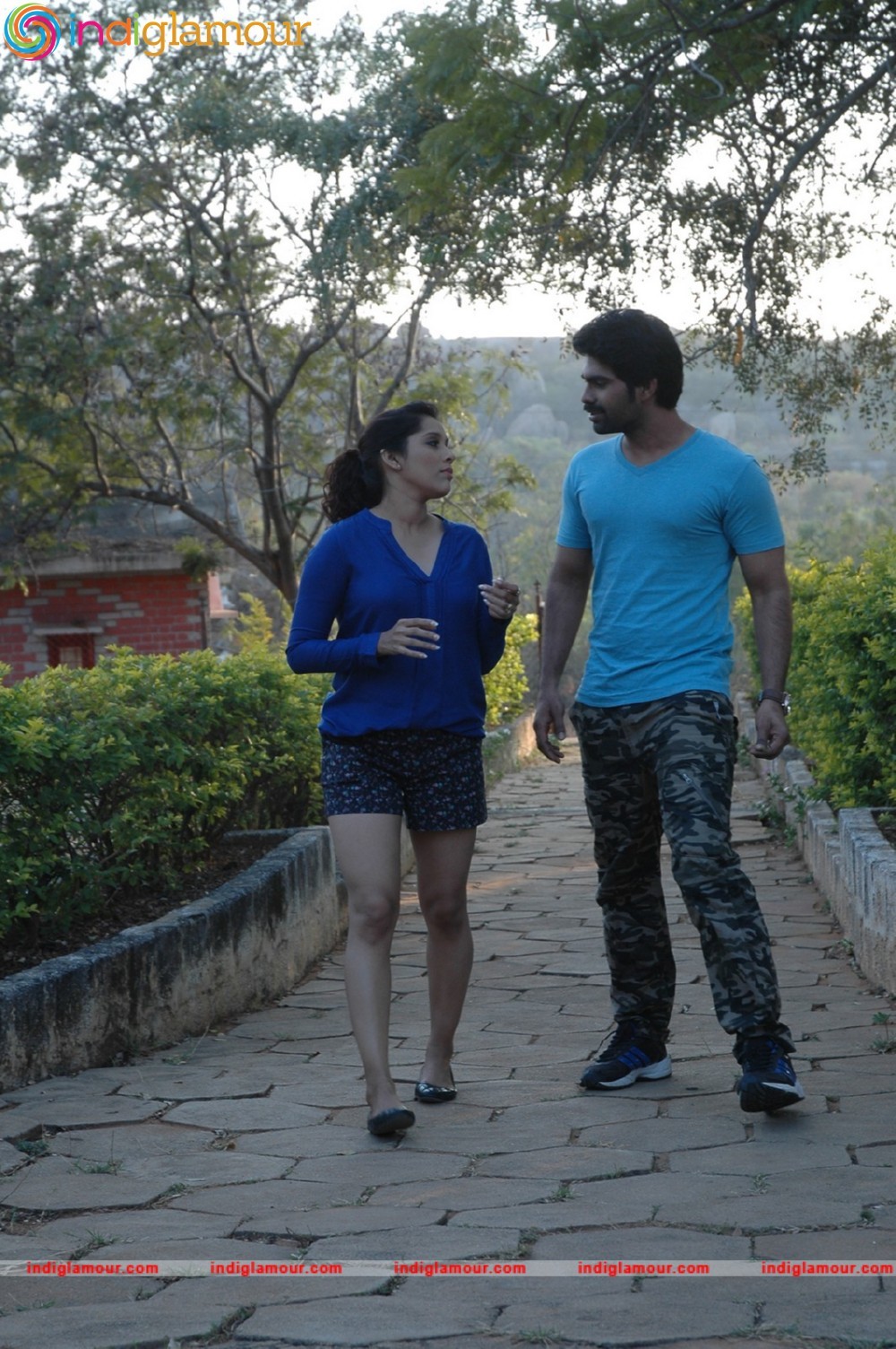 Guntur Talkies Movie hd photo