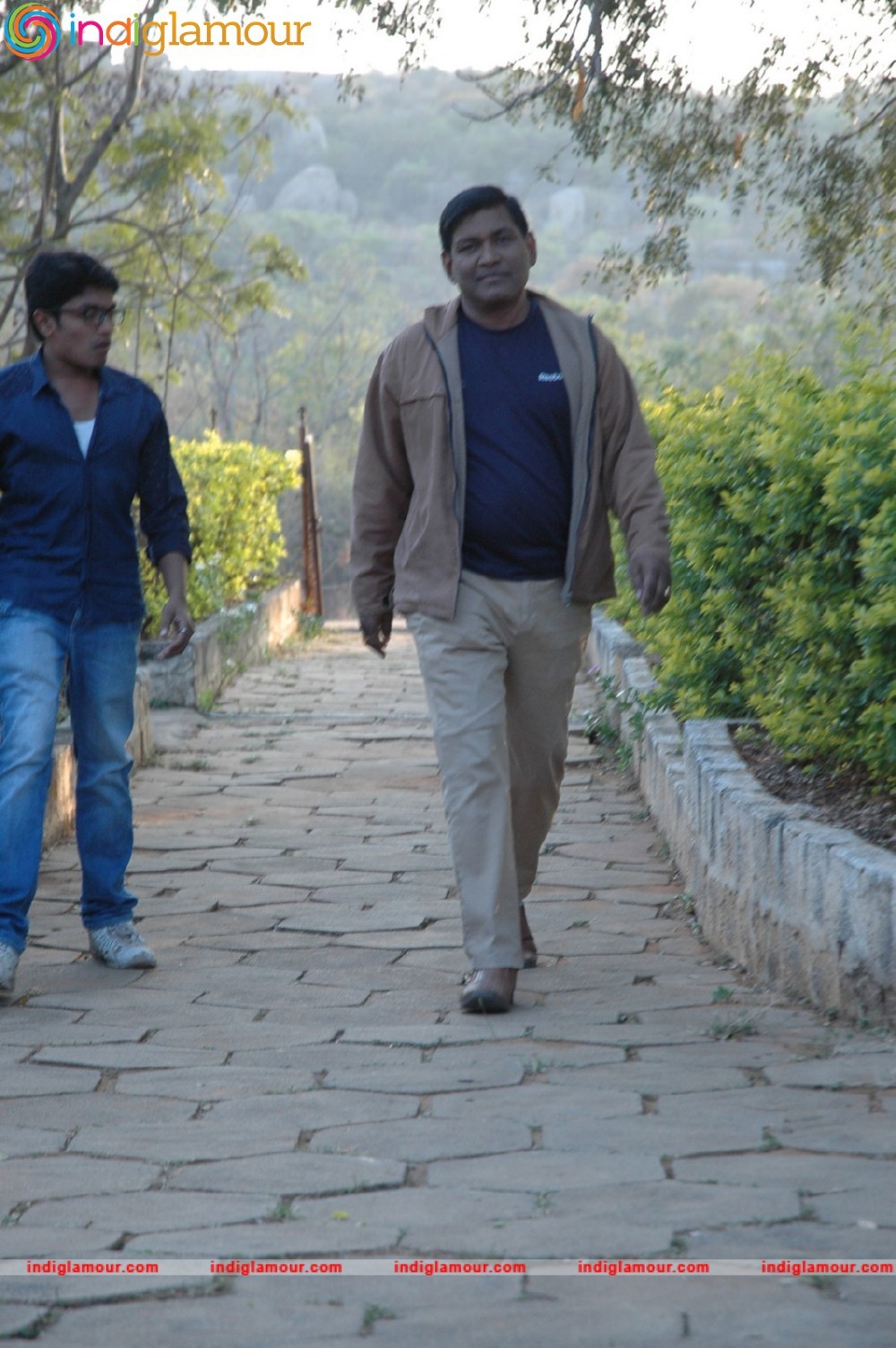 Guntur Talkies Movie hd photo