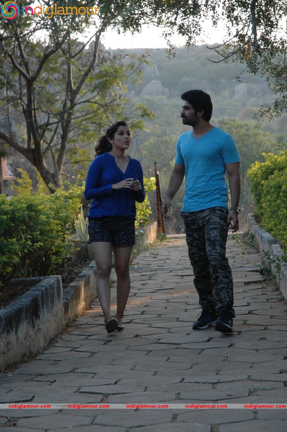 Guntur Talkies Movie hd photo