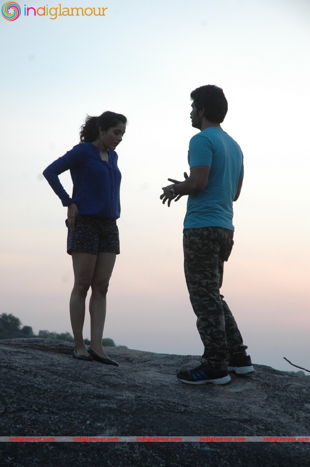 Guntur Talkies Movie hd photo