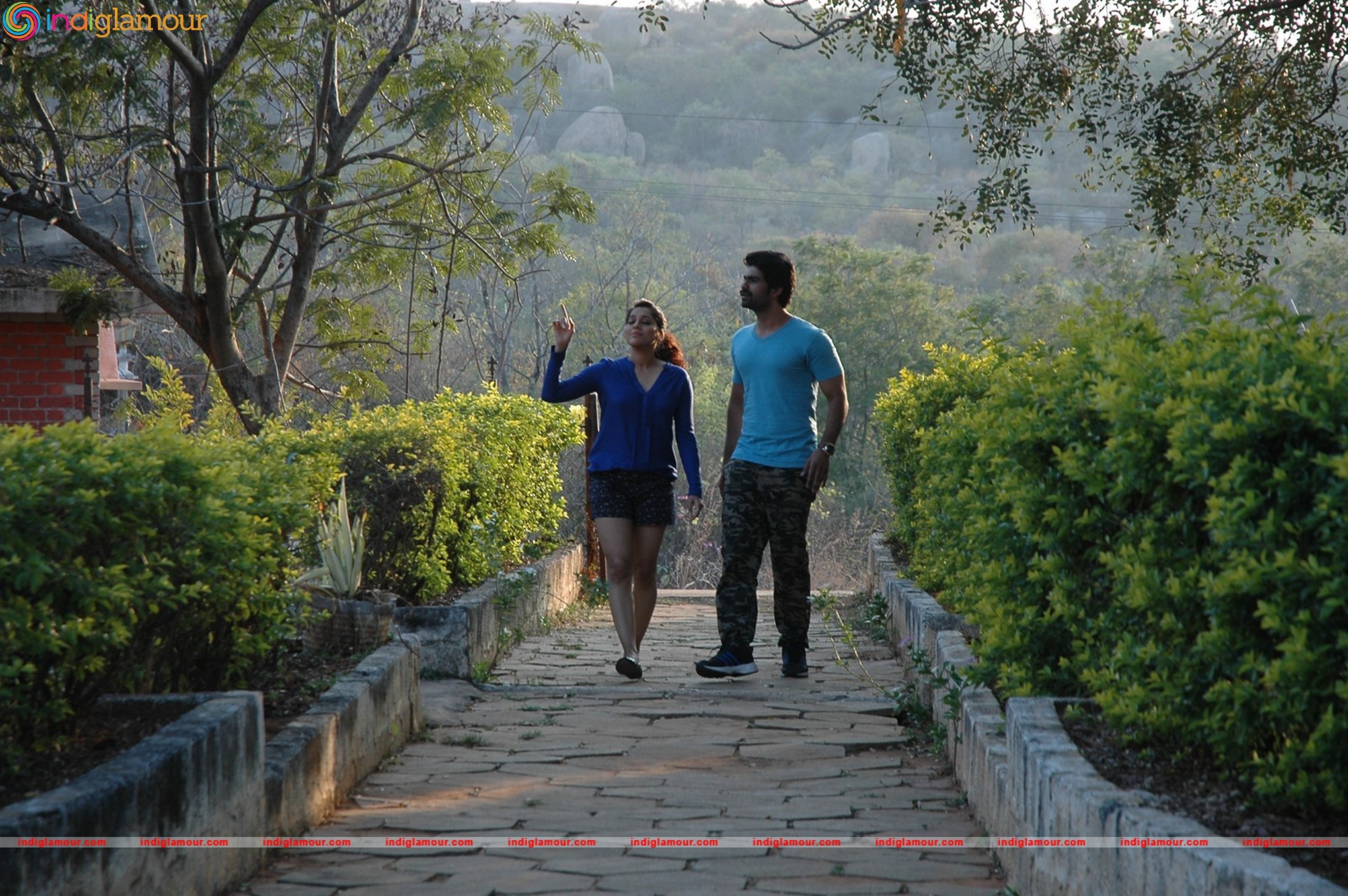 Guntur Talkies Movie hd photo