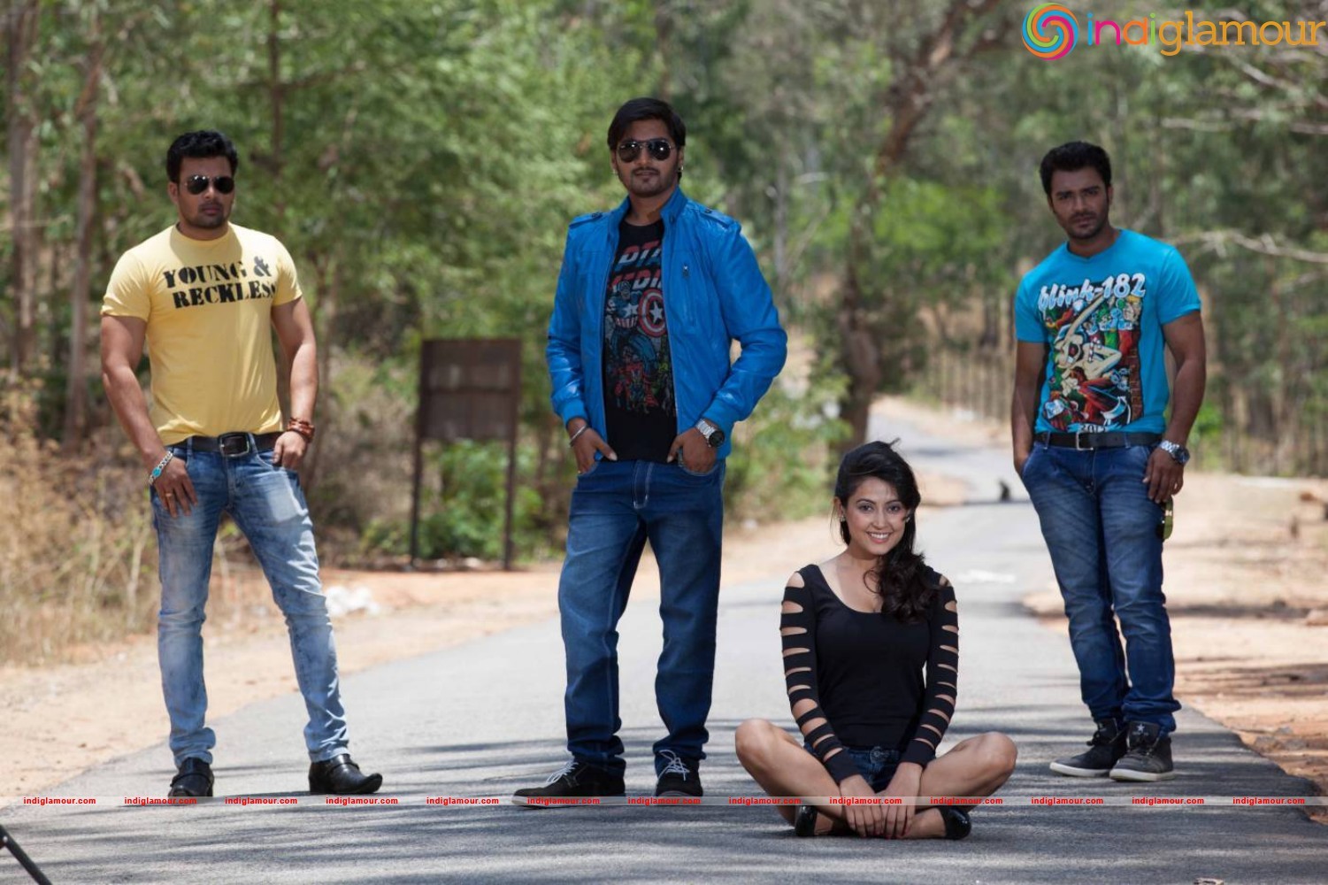 Bombay Mithay Movie hd photo