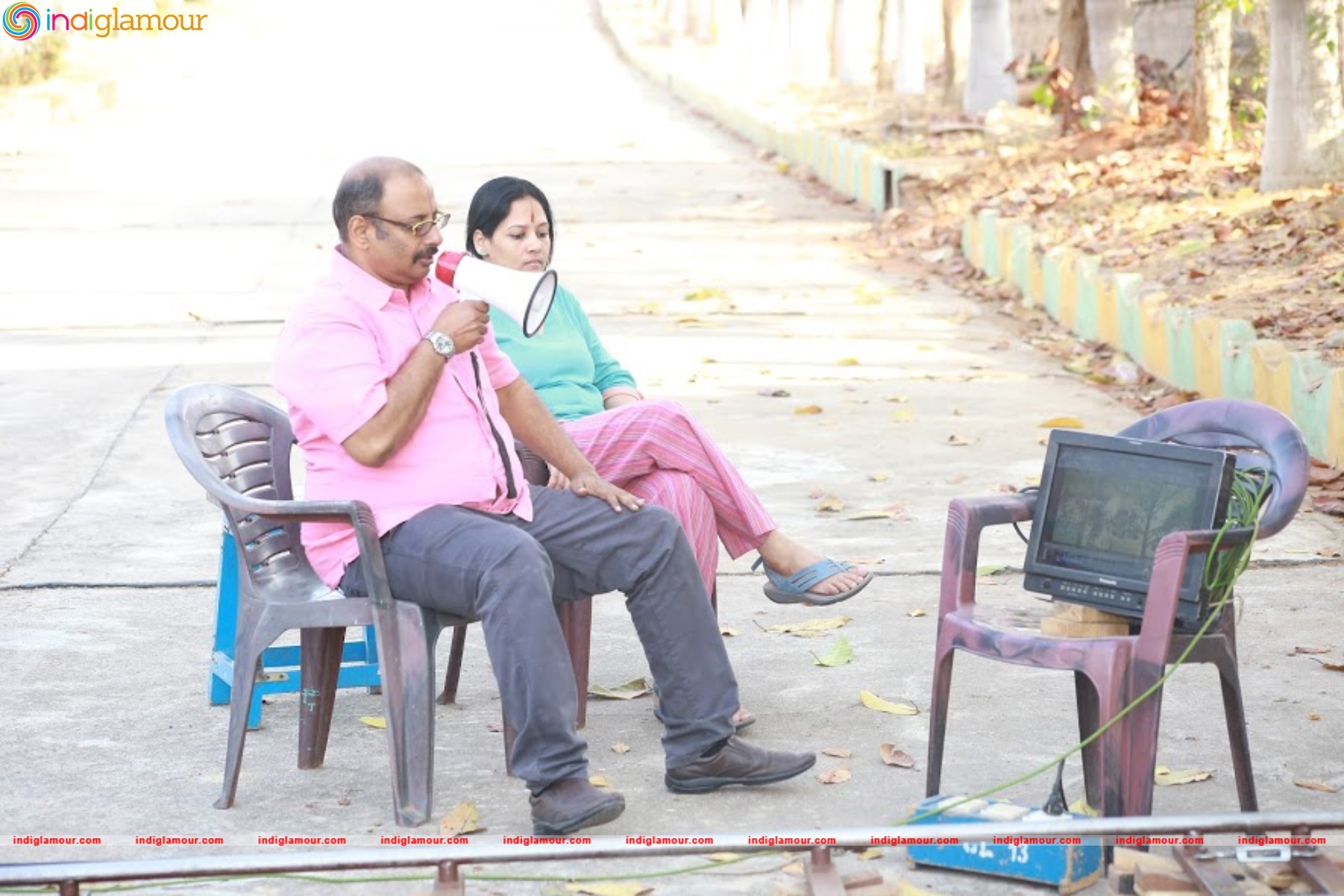 Show Time Movie Working Stills Movie hd photo