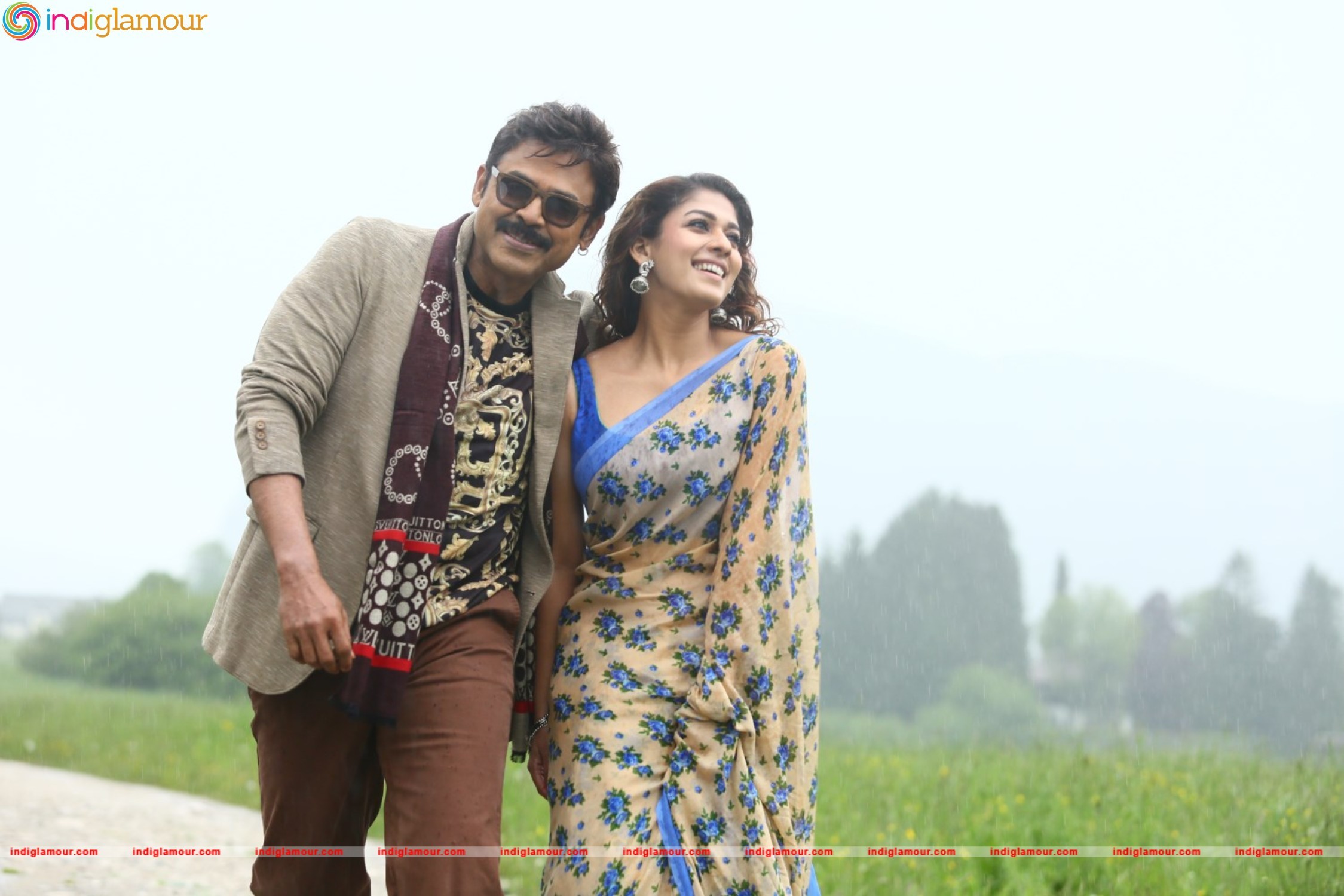 Babu Bangaram Movie hd photo