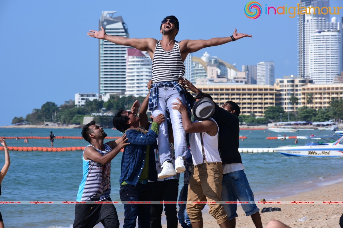 Chuttalabbayi Movie Photos Movie hd photo
