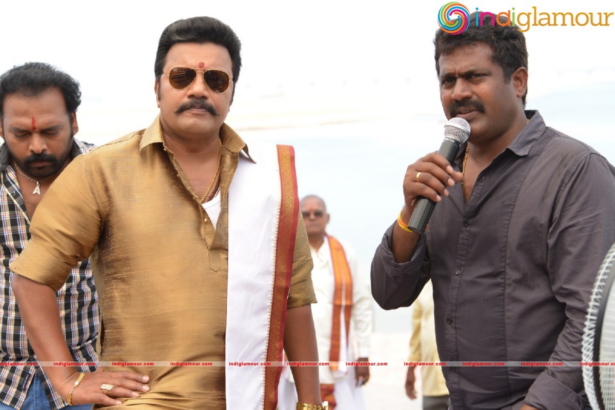 Chuttalabbayi New Working Photos Movie hd photo