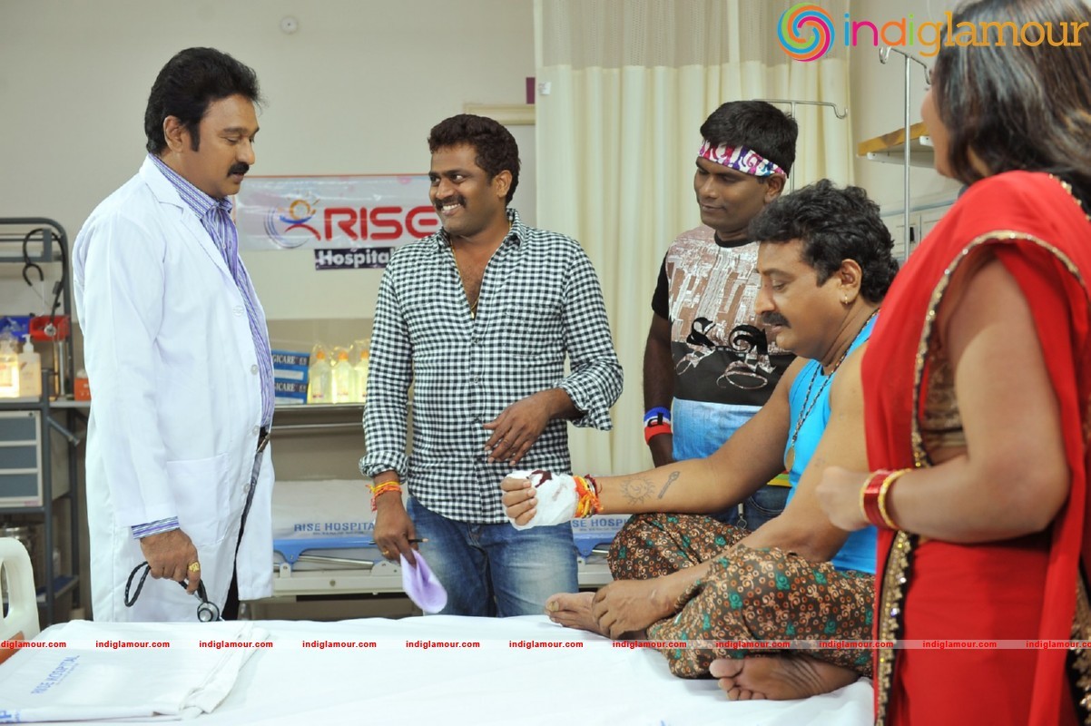 Chuttalabbayi New Working Photos Movie hd photo