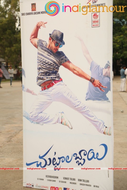 Chuttalabbayi Movie Posters Movie hd photo