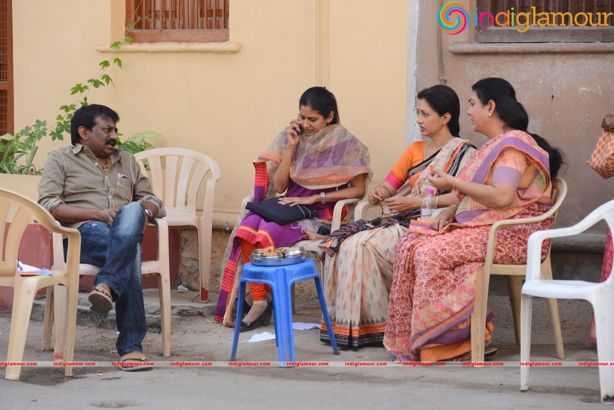Manamantha Movie Working Photos Movie hd photo