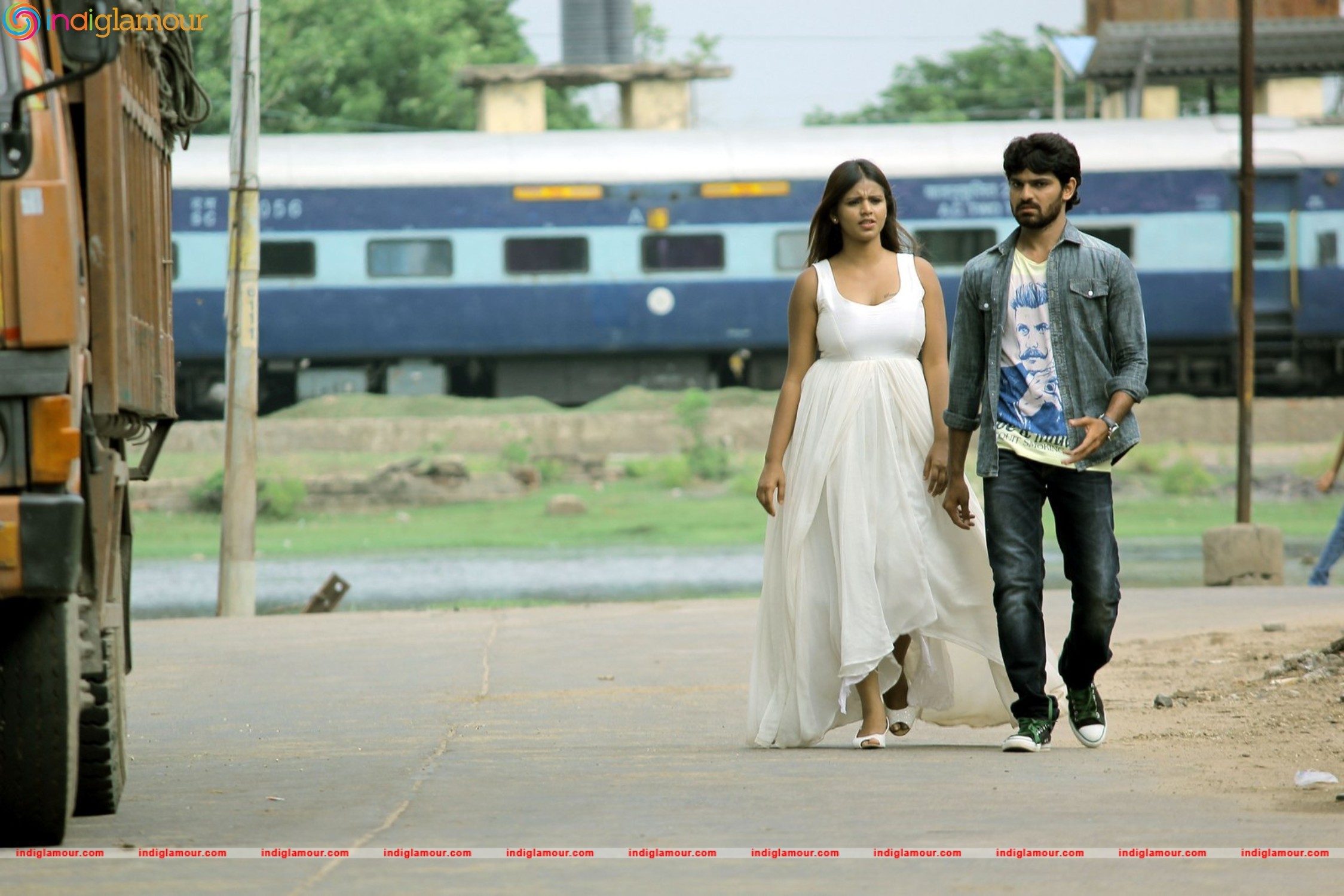 Iddaram Movie Stills Movie hd photo