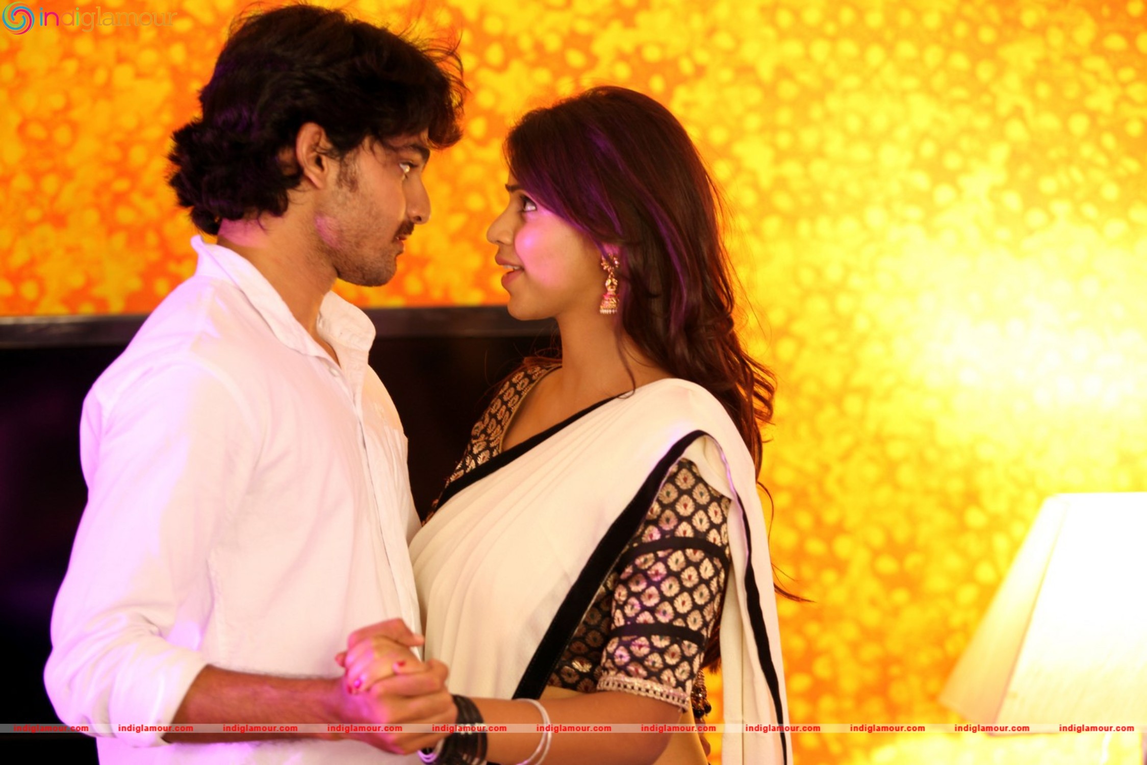 Iddaram Movie Stills Movie hd photo
