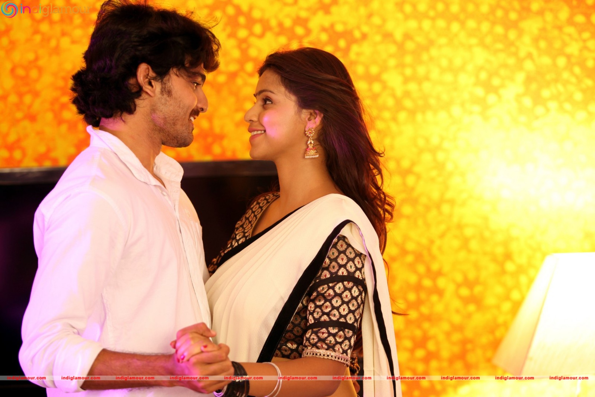 Iddaram Movie Stills Movie hd photo