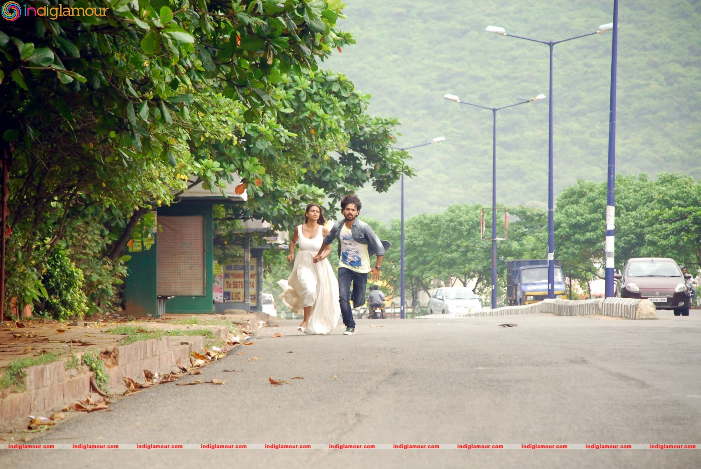 Iddaram Movie Stills Movie hd photo