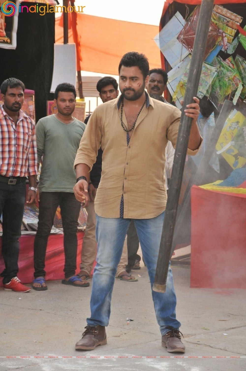 Savitri Movie hd photo