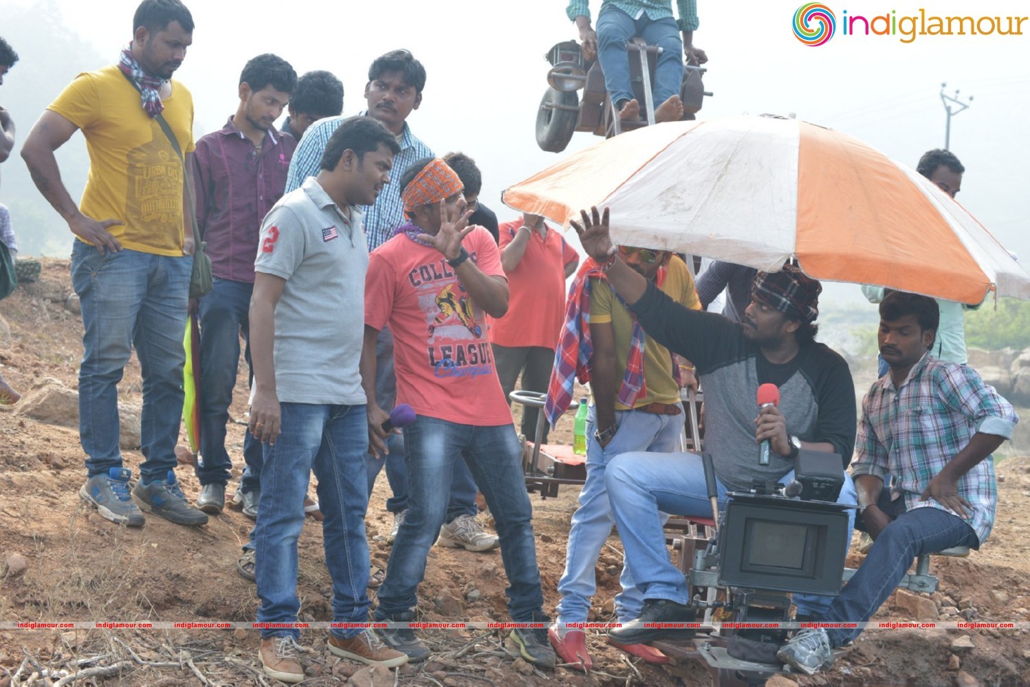 Romance with Finance Working Stills Movie hd photo