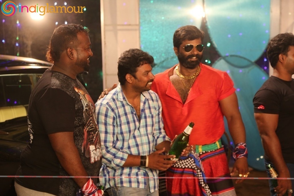Kanna Pinna Movie hd photo
