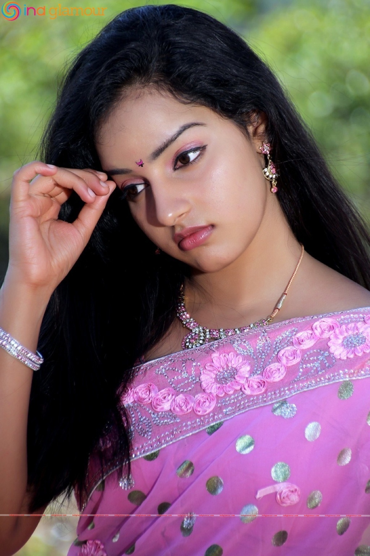 Nijama Nizhala Movie hd photo