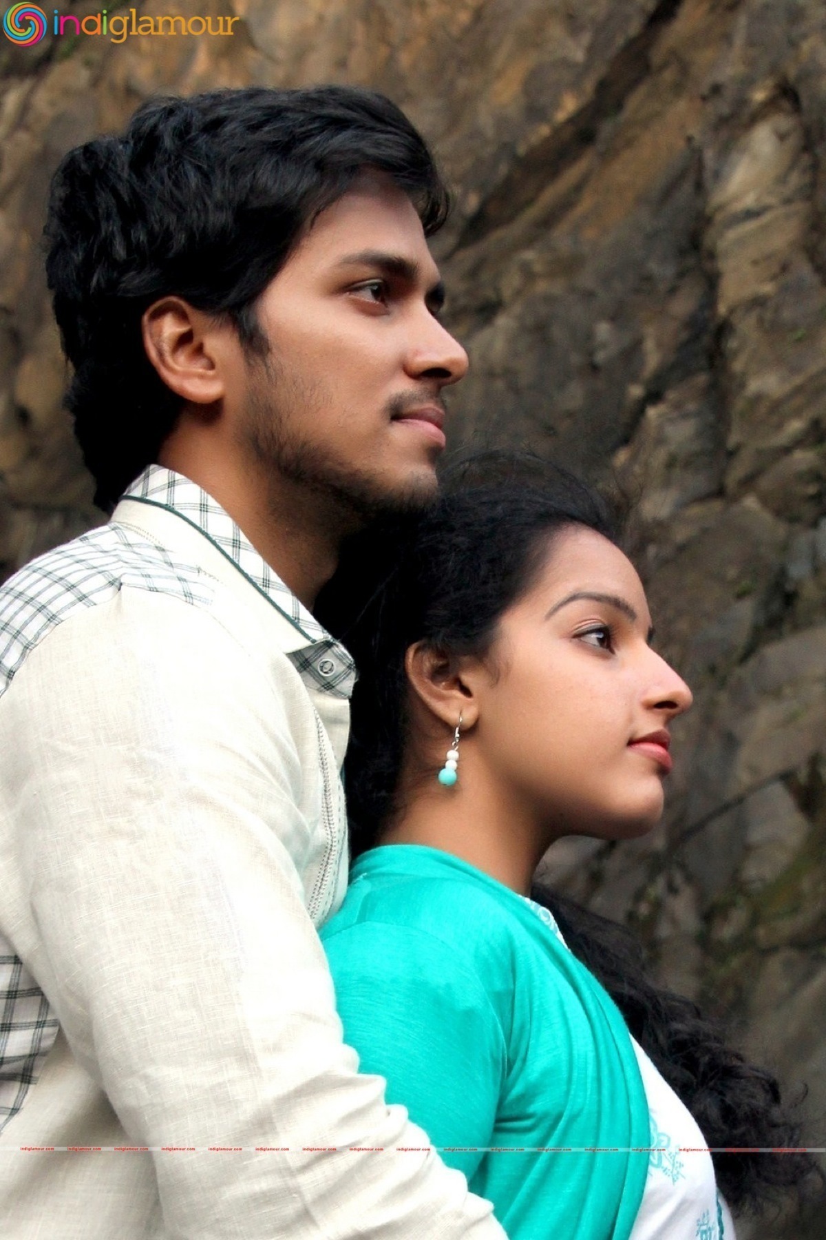 Nijama Nizhala Movie hd photo