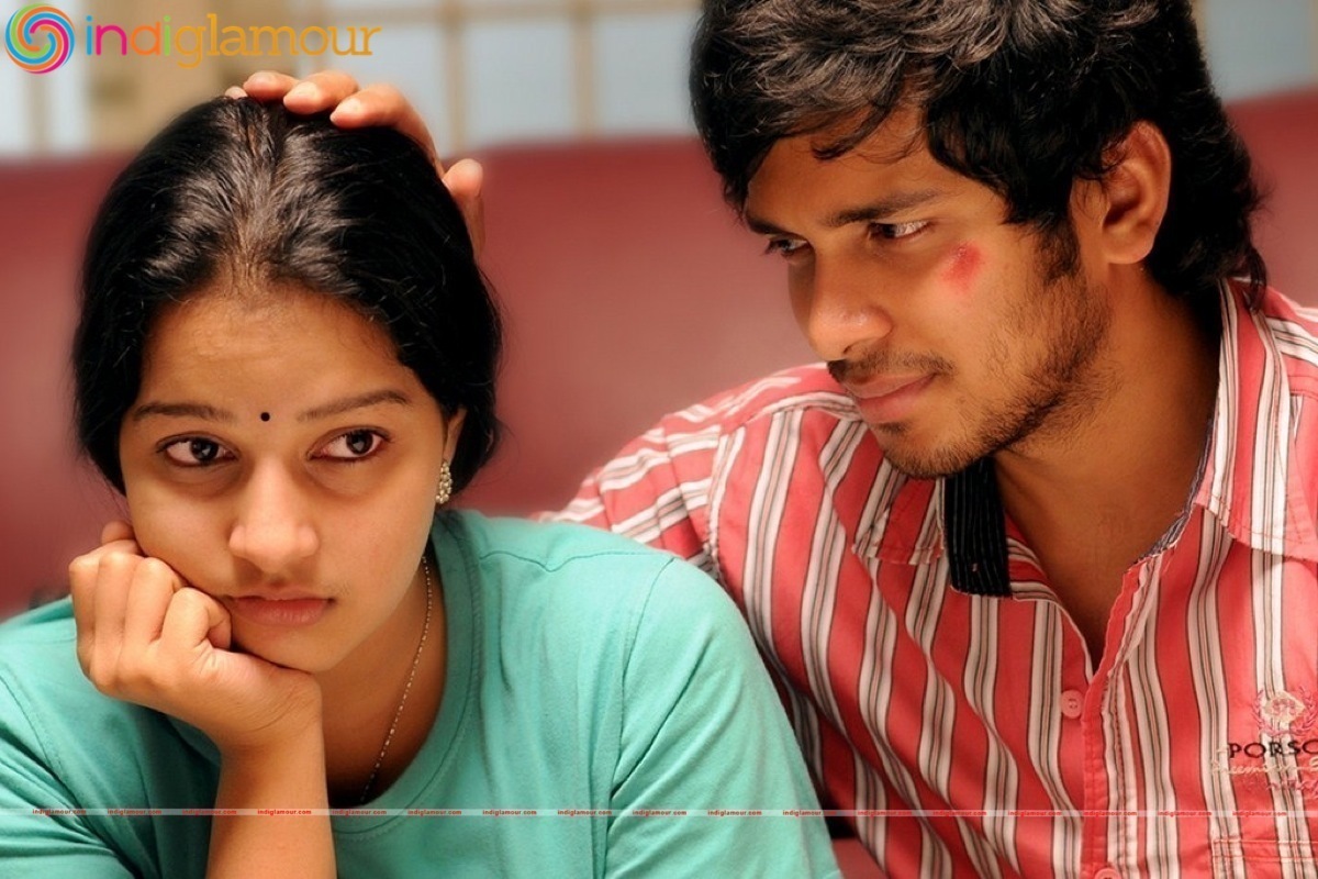 Nijama Nizhala Movie hd photo